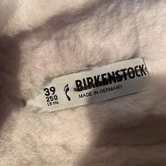 NWT Birkenstock Arizona Suede Leather sandals size 39 (US 8 ) and size 37(US 6) - Picture 10 of 11